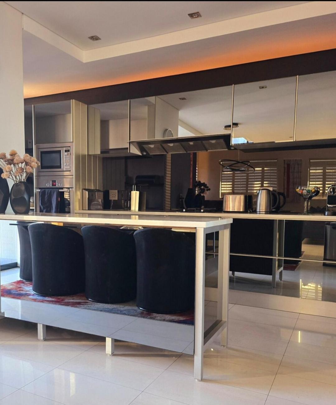 Apartment Luxury Penthouse With Private Pool *